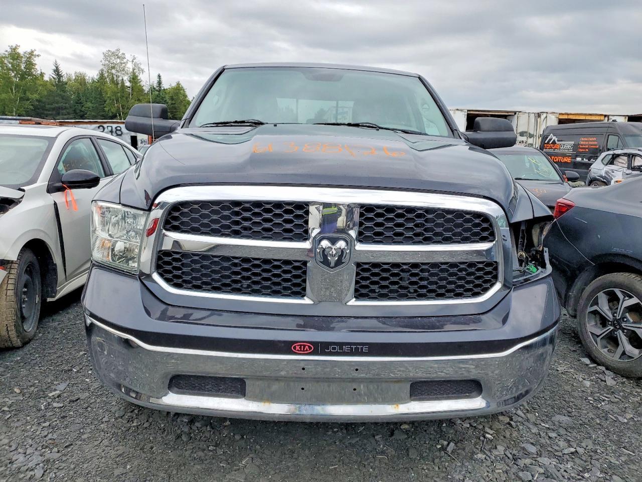 2013 Dodge RAM 1500 SLT