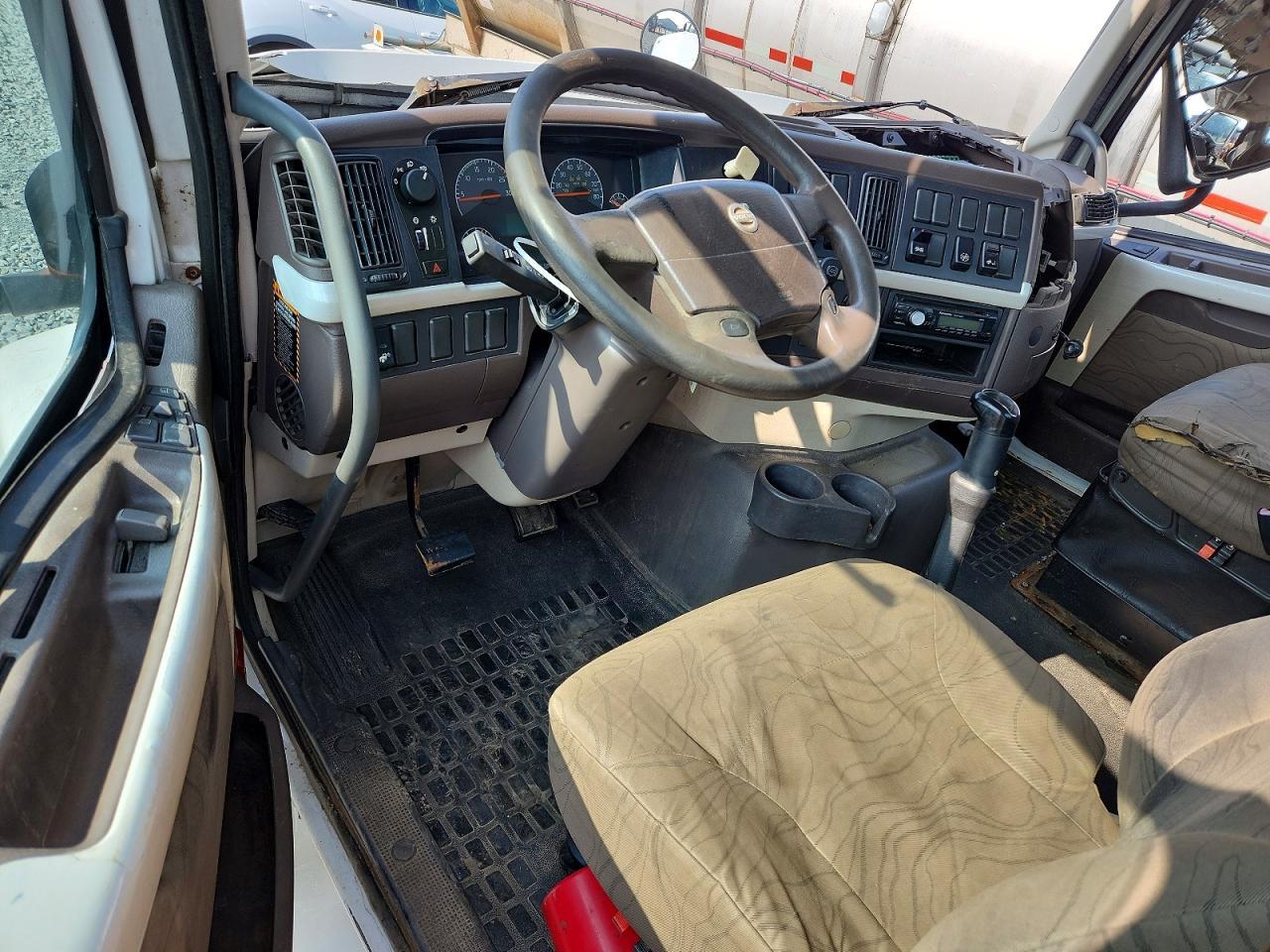 2012 Volvo VN VNM