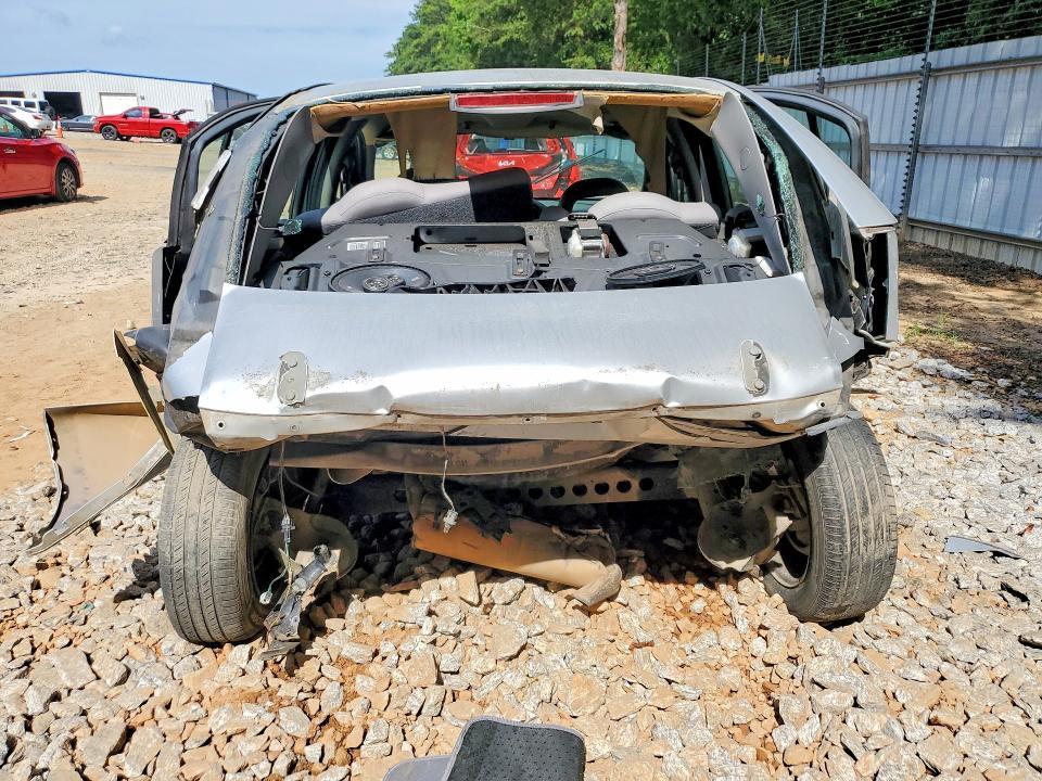 2006 Saturn Ion Level 2