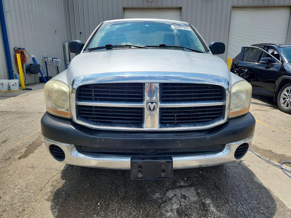 2006 Dodge Ram 1500 st