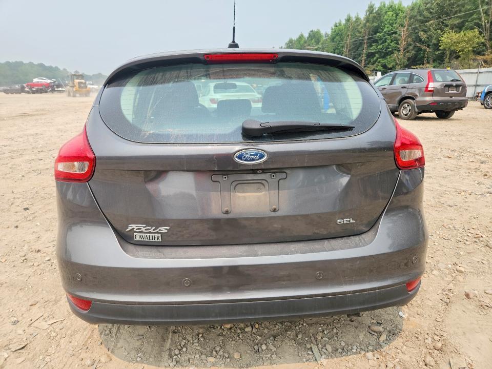 2017 Ford Focus sel
