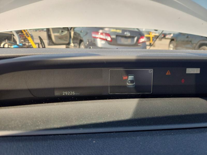 2021 Toyota Prius l eco