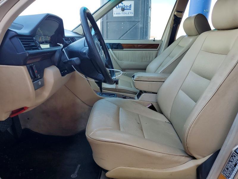 1995 Mercedes-Benz E 320 Base