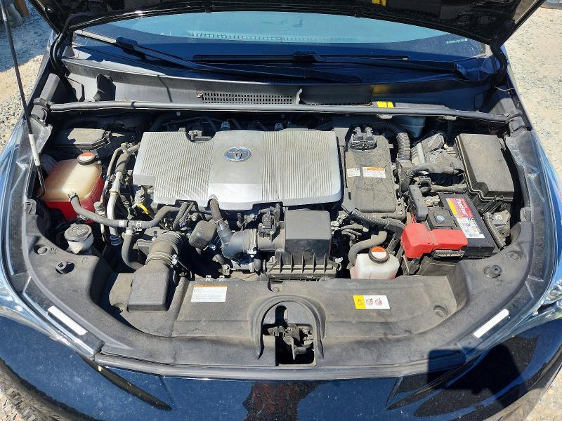 2016 Toyota Prius two