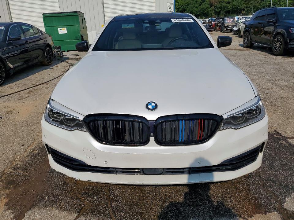 2017 BMW 540 i