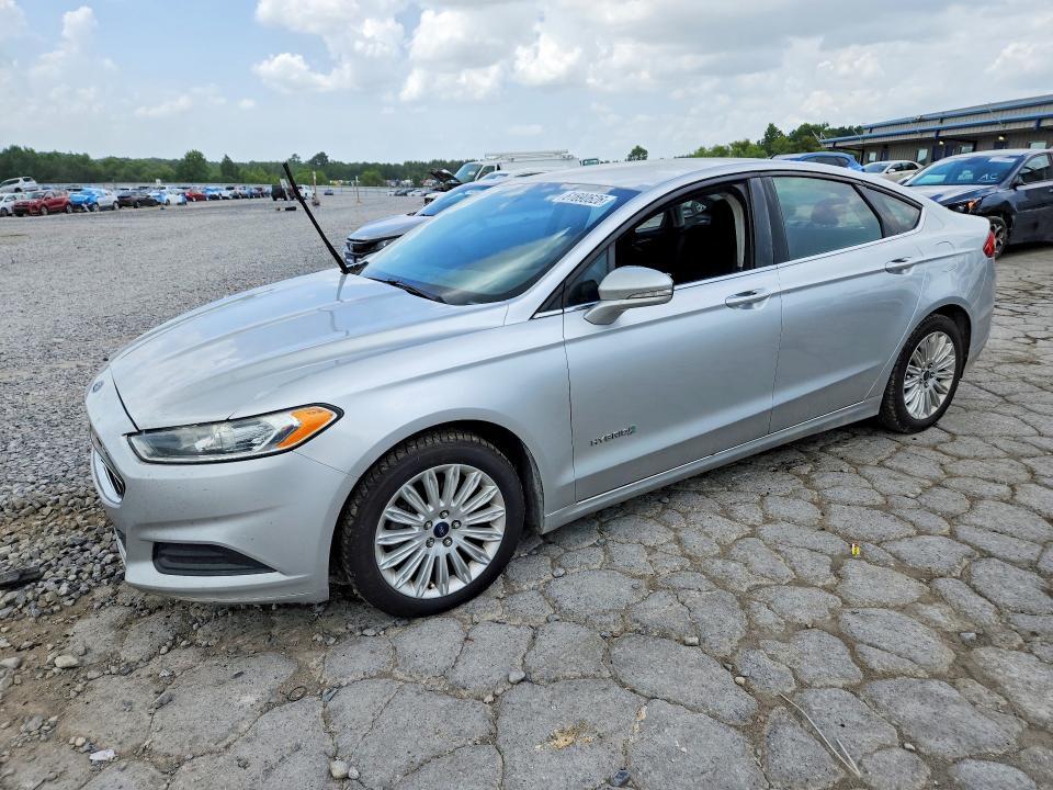 2016 Ford Fusion se Hybrid