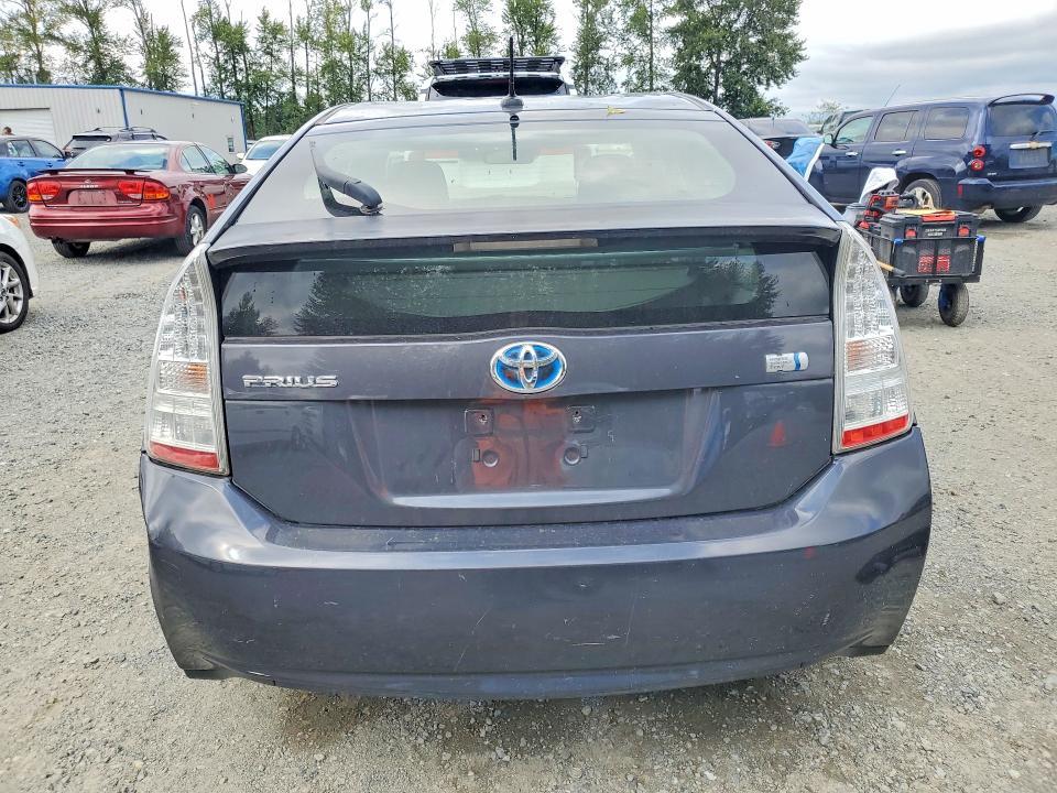 2011 Toyota Prius Three