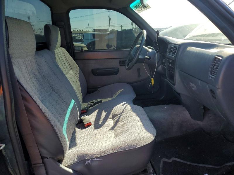 1996 Toyota Tacoma Base