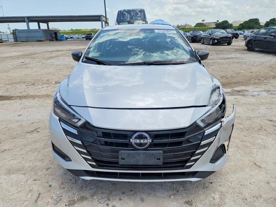 2025 Nissan Versa s