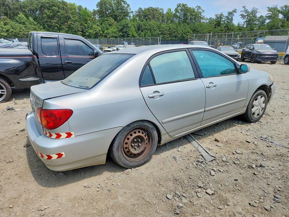 2004 Toyota Corolla le