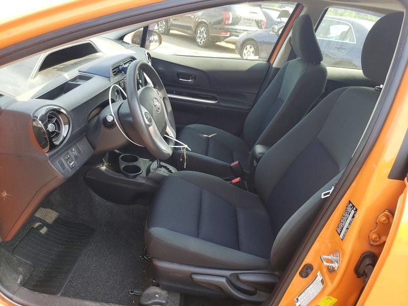 2015 Toyota Prius c Three