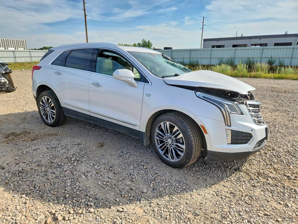 2017 Cadillac XT5 Premium Luxury