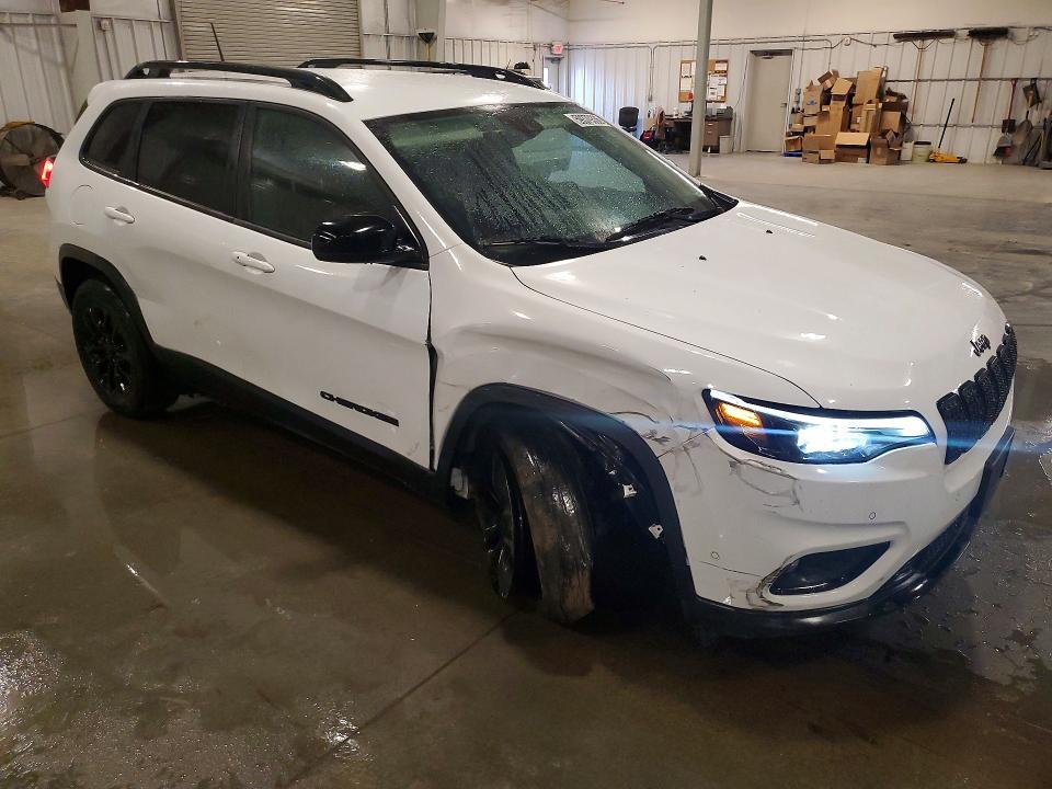 2023 Jeep Cherokee Altitude lux
