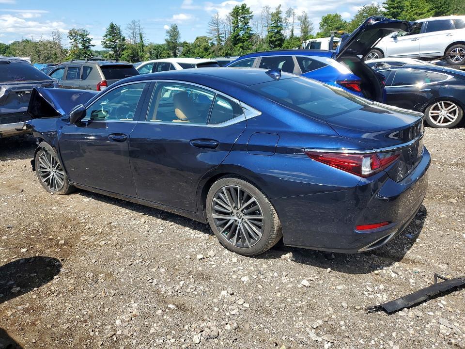 2022 Lexus Es 350 Base