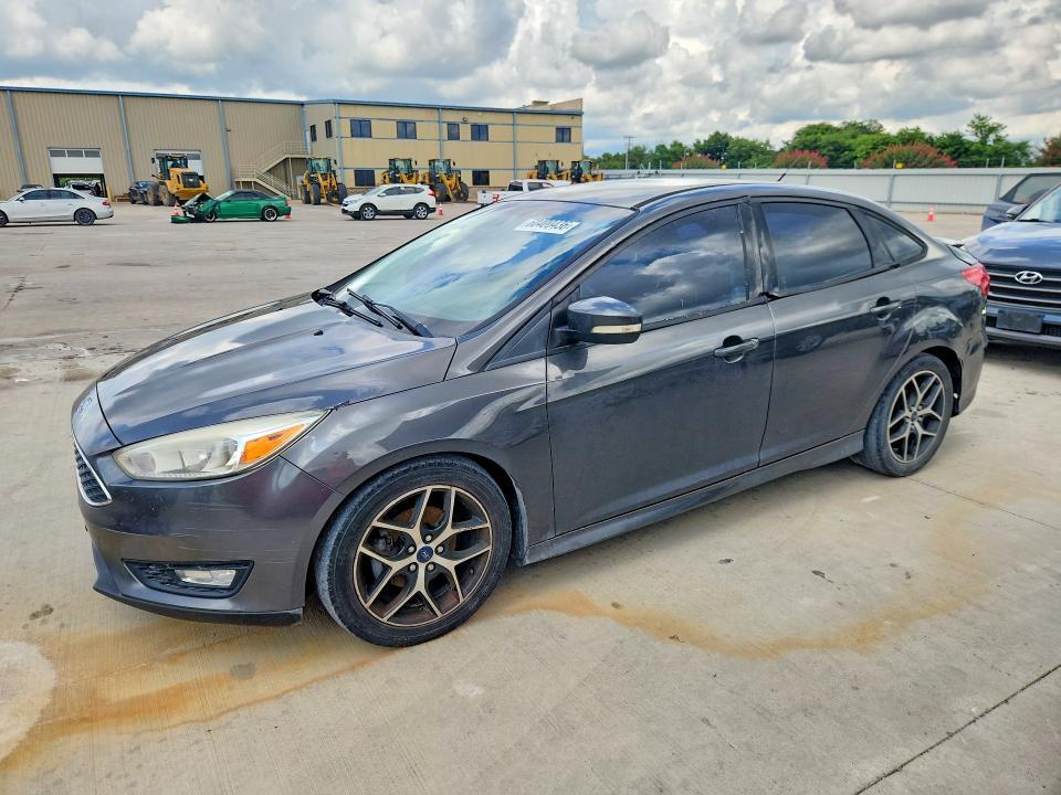 2016 Ford Focus se
