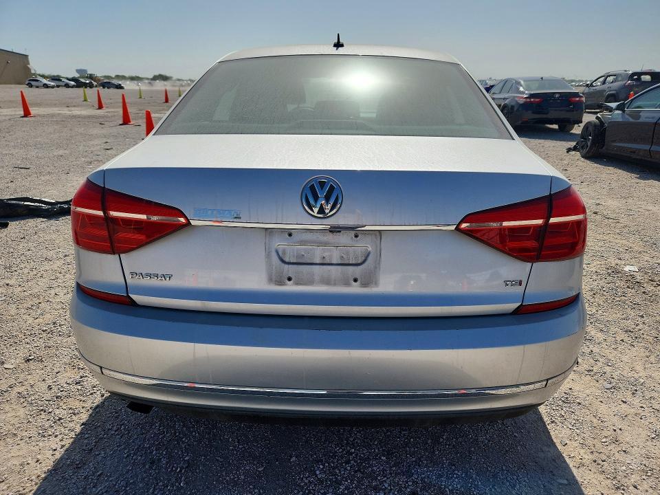 2016 Volkswagen Passat S