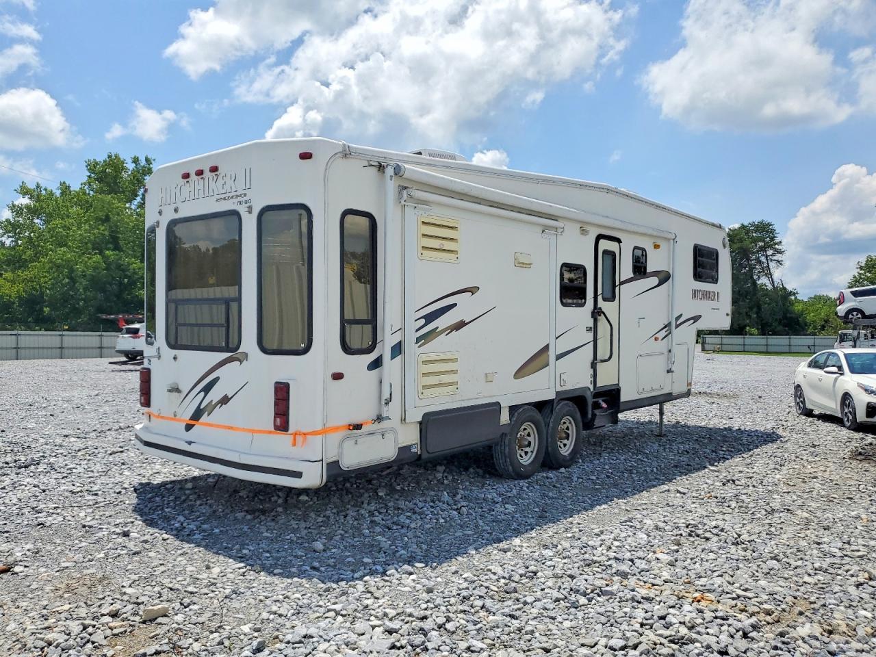 2000 Hitchhiker 2000 NU WA Hitchhiker II Camper