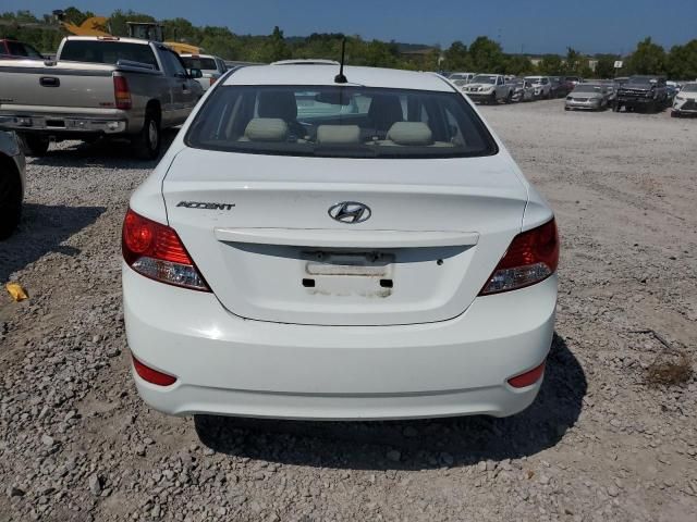 2013 Hyundai Accent GLS