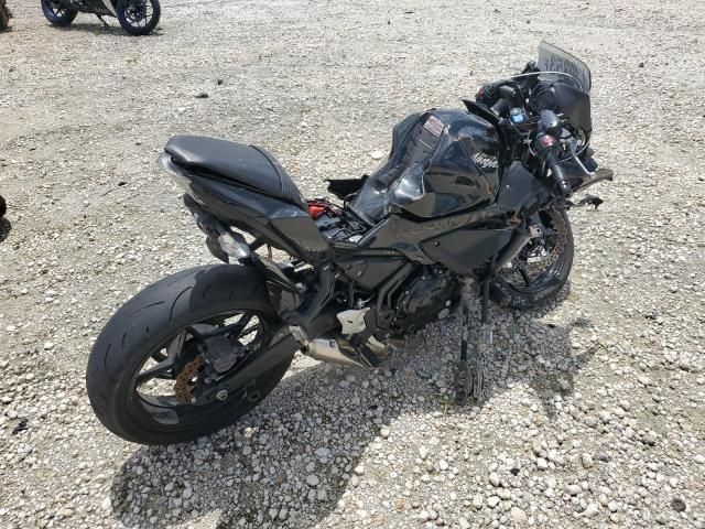 2019 Kawasaki EX650 F