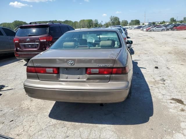 1999 Toyota Camry LE