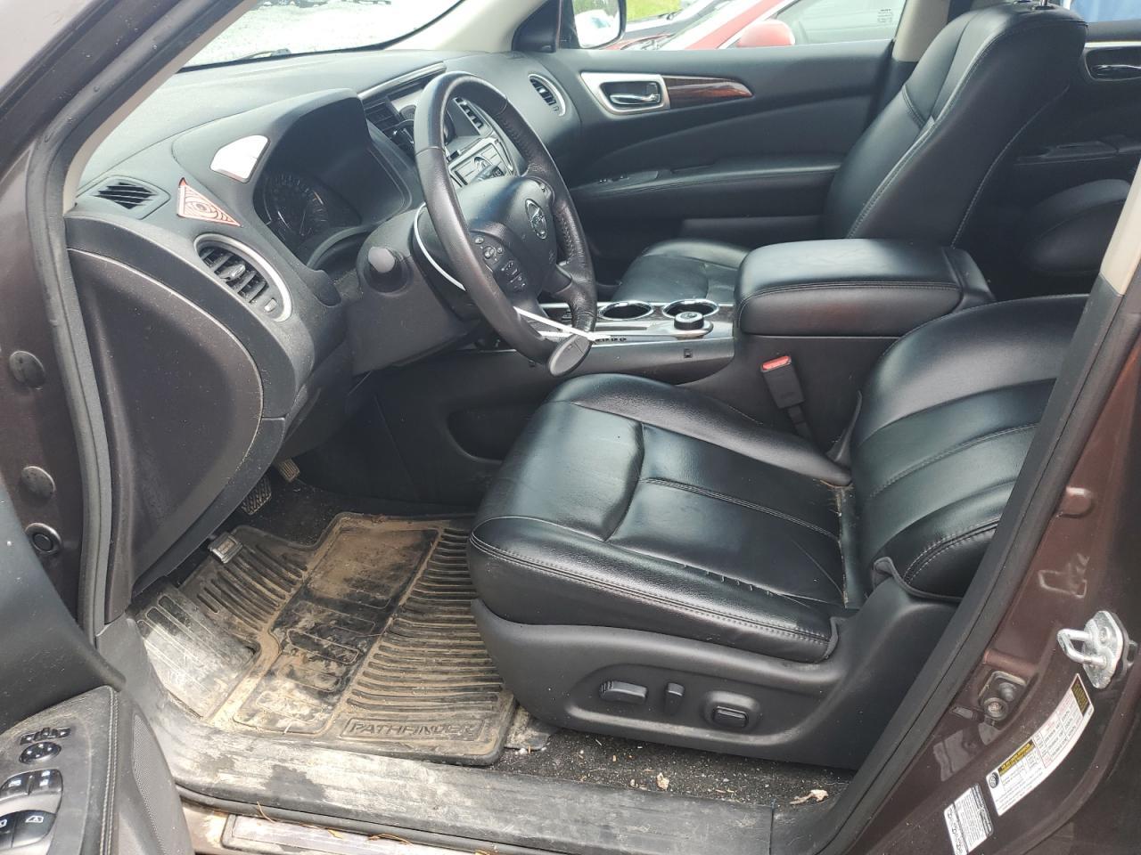 2015 Nissan Pathfinder s