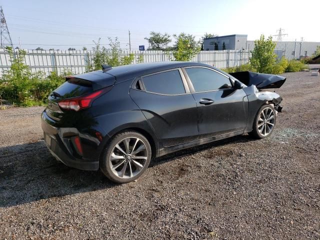 2019 Hyundai Veloster Base