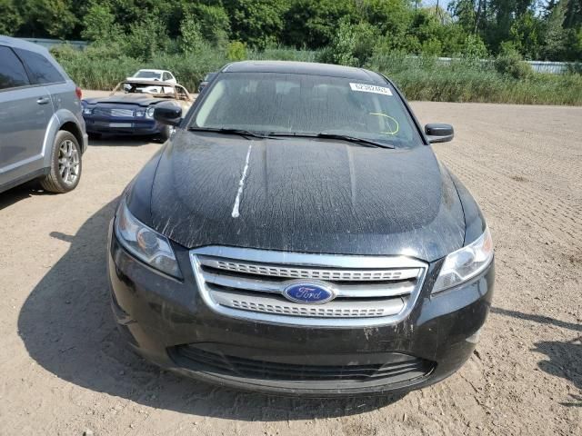 2011 Ford Taurus SEL