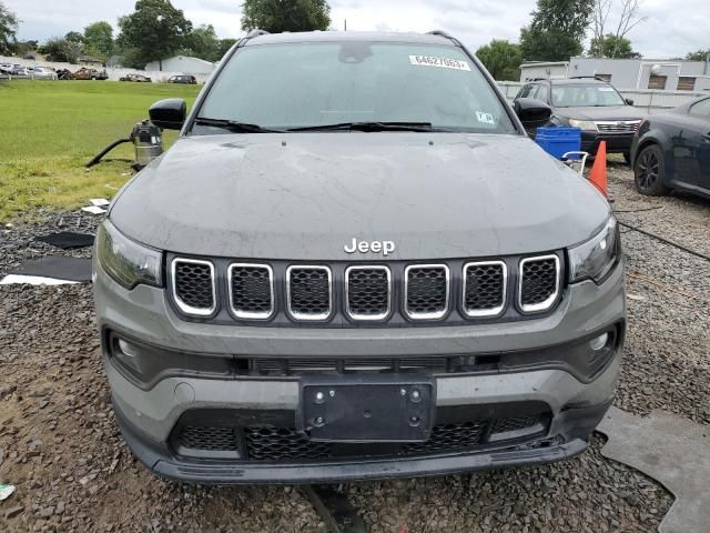 2023 Jeep Compass Latitude LUX