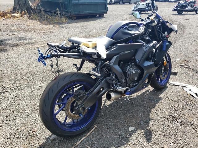 2023 Yamaha YZFR7