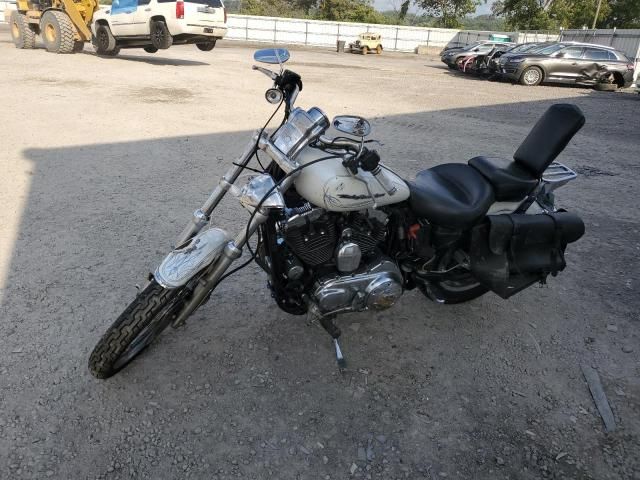 2004 Harley-Davidson XL1200 C