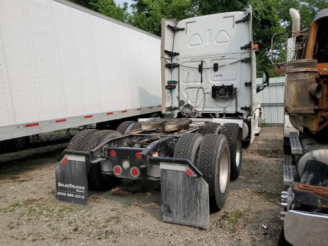 2017 Freightliner Cascadia 125