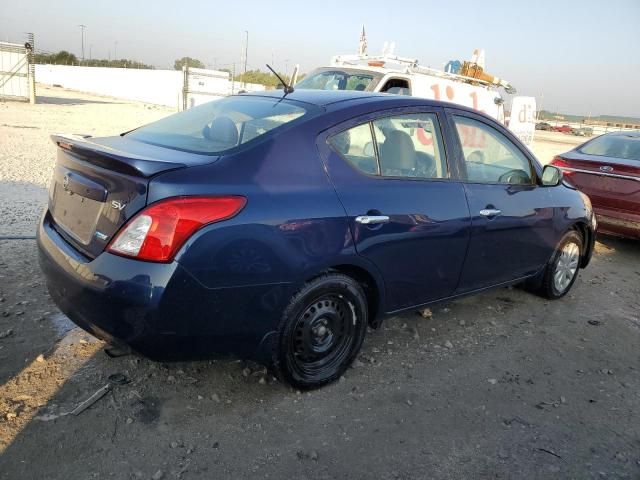 2013 Nissan Versa S