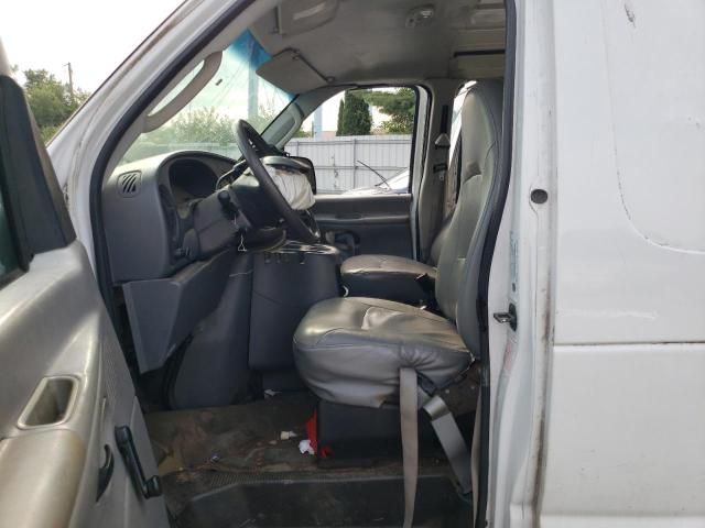 2003 Ford Econoline E350 Super Duty Van