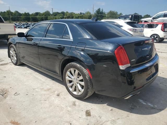 2019 Chrysler 300 Touring