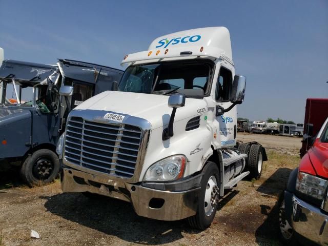 2014 Freightliner Cascadia 113