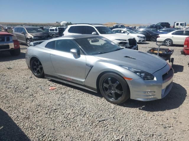 2009 Nissan GT-R Base