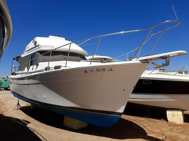 1987 Bayliner 1400 Capri
