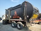 2018 Peterbilt 520