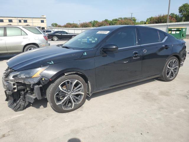 2023 Niss Altima 2.5 sr