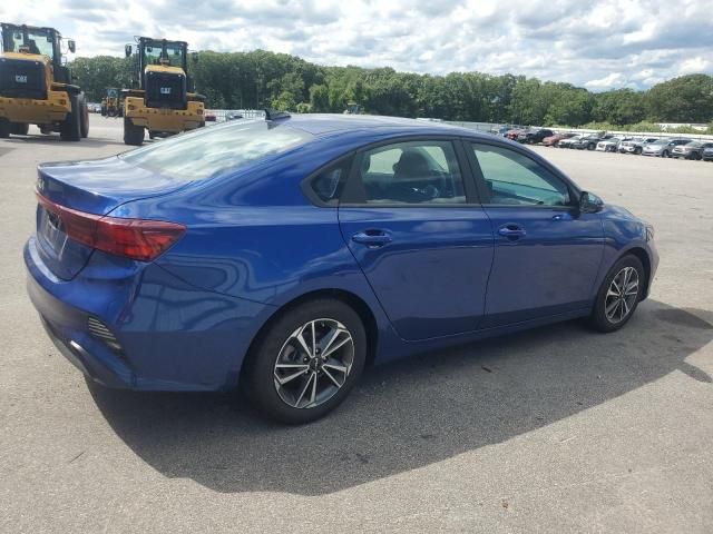 2023 KIA Forte LX