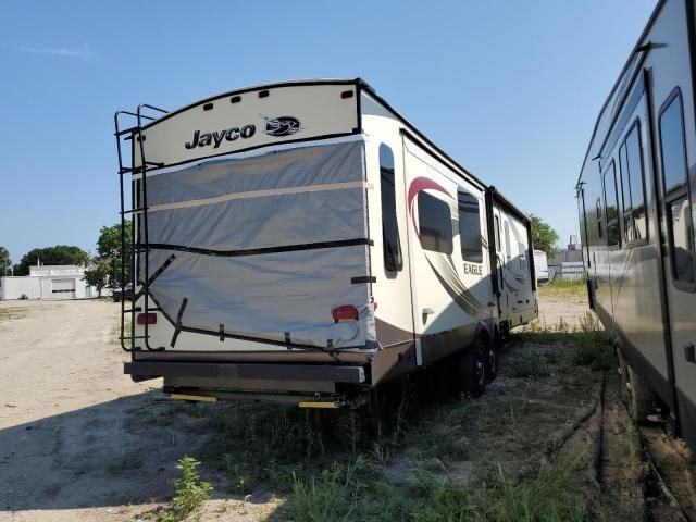 2016 Eagle CAP Camper