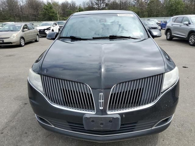 2013 Lincoln MKT