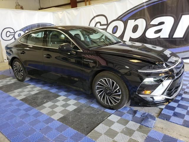 2024 Hyundai Sonata Hybrid