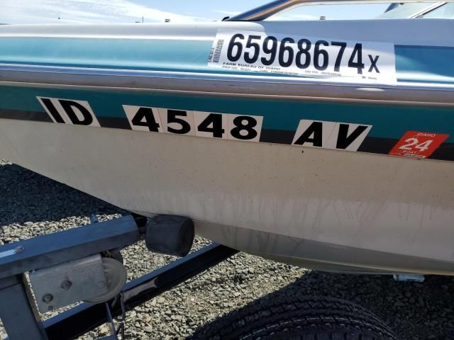 1995 Marlin Yacht Boat With Trailer