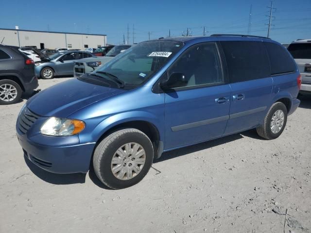 2007 Chrysler Town & Country LX