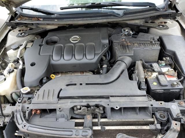 2011 Nissan Altima Base