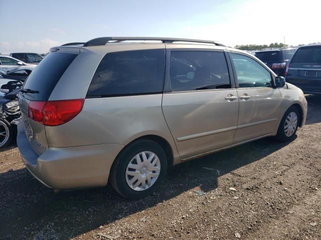 2007 Toyota Sienna CE