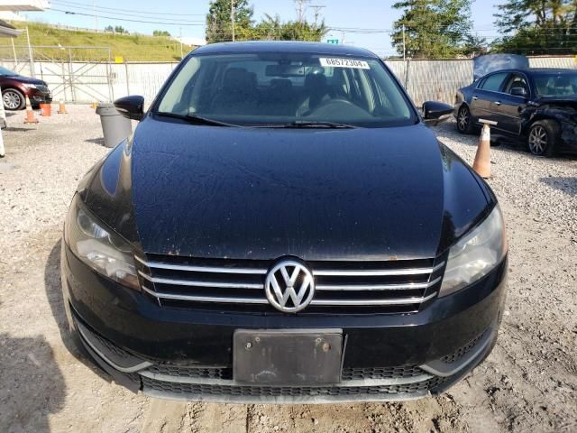 2012 Volkswagen Passat SE