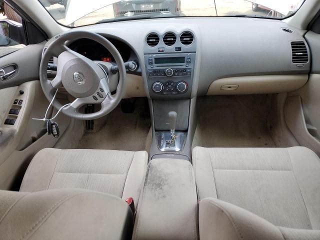 2011 Nissan Altima Base