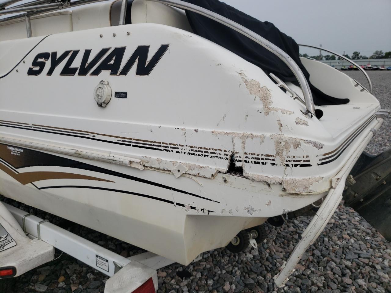 2001 Sylvan Boat Trail